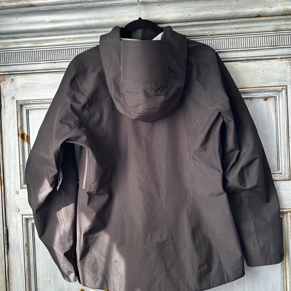 Patagonia W's Triolet  Alpine Shell Jacket Size M - Picture 9 of 13